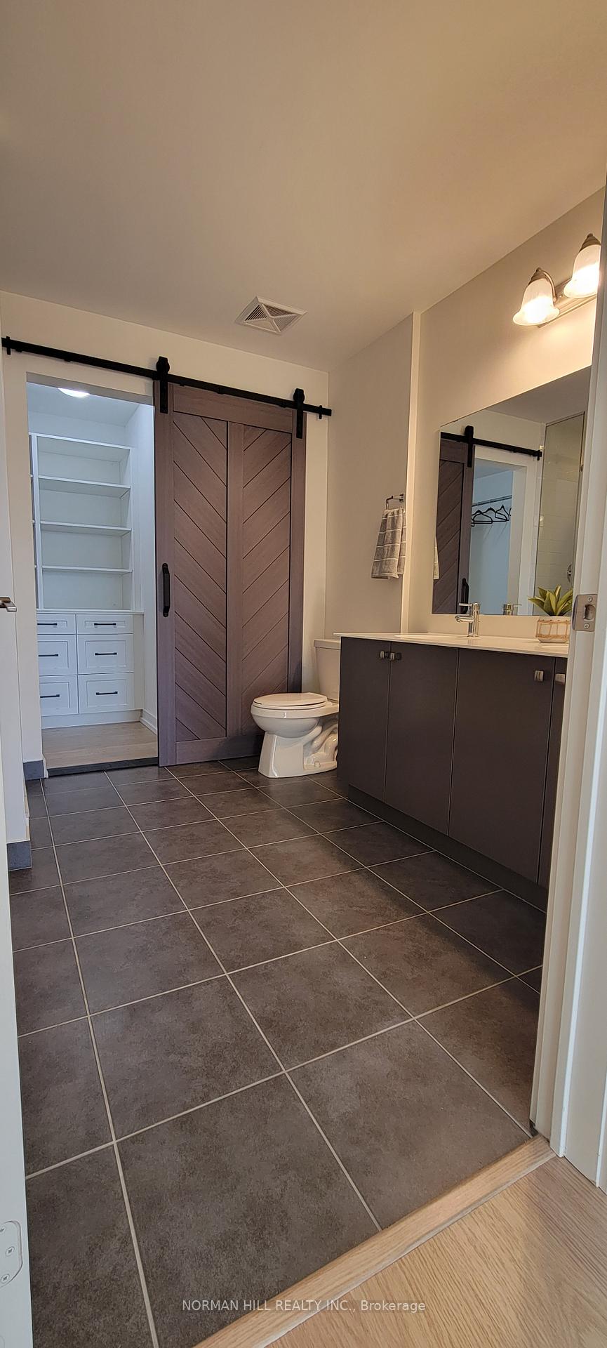 Photo 19 of Unit Ph448, 555 William Graham Drive, Aurora, Rural Aurora — HOMEH