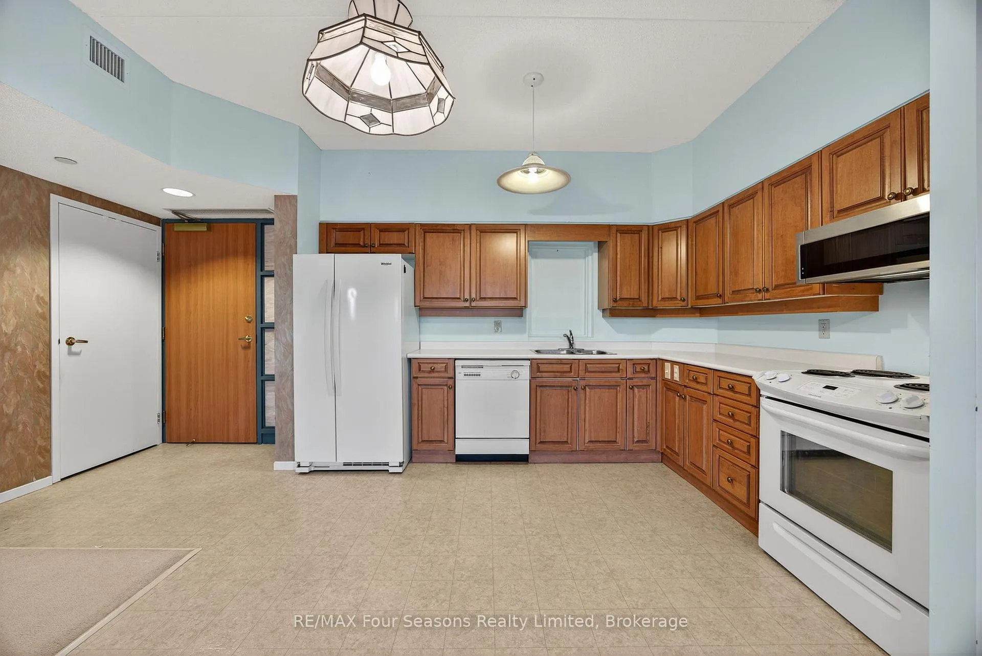 Photo 5 of Unit 206, 49 Raglan Street, Collingwood — HOMEH
