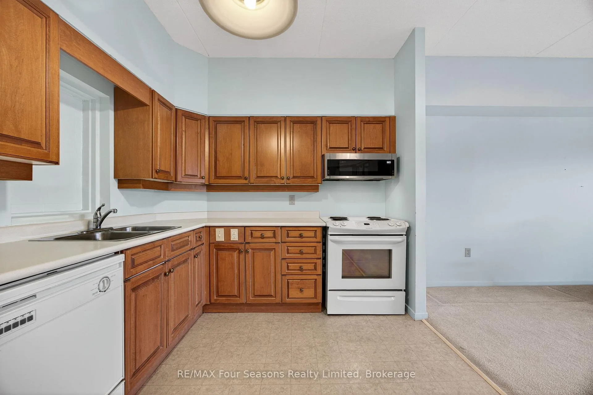 Photo 6 of Unit 206, 49 Raglan Street, Collingwood — HOMEH