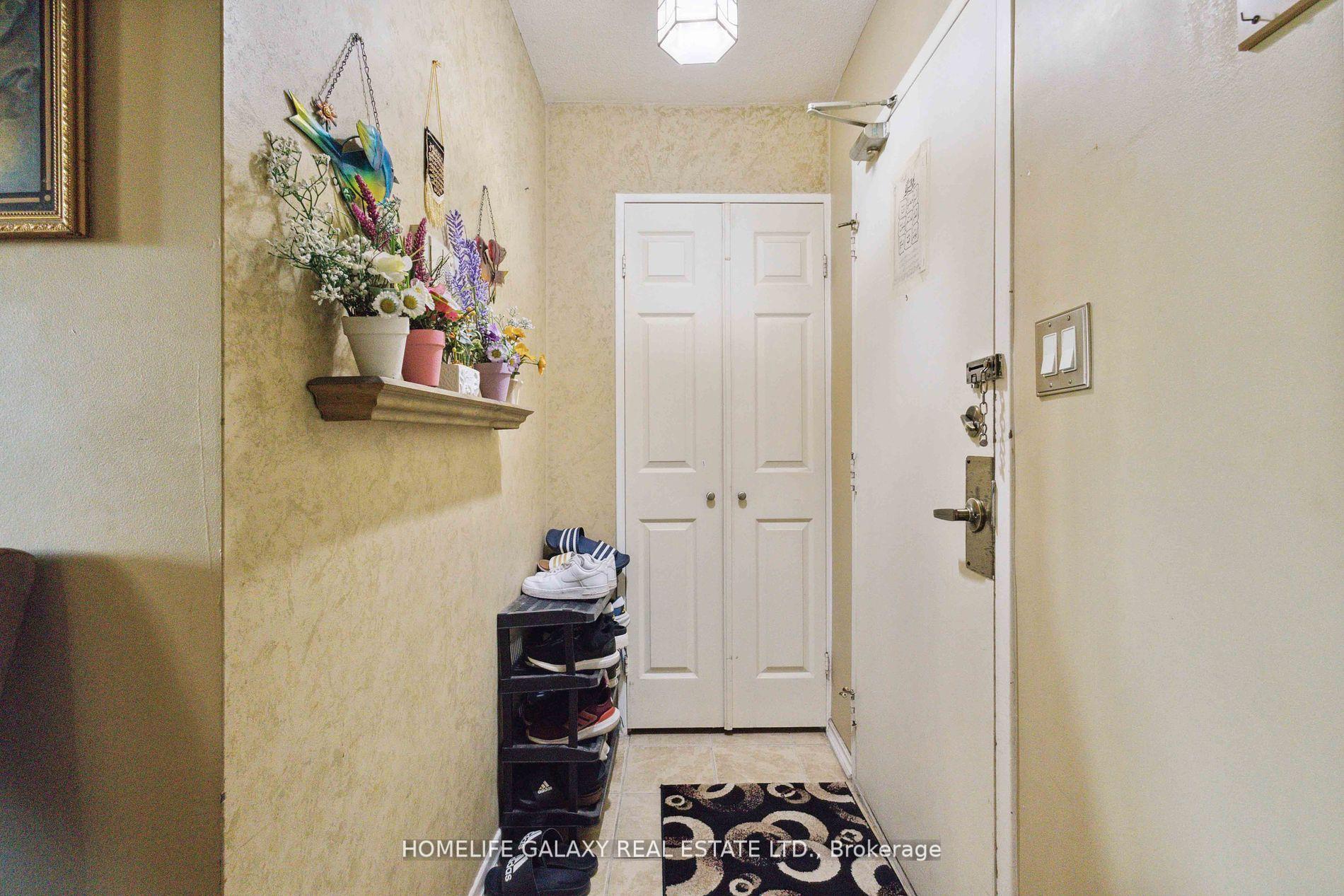 Photo 3 of Unit 616, 20 Edgecliff Golfway, Toronto, Flemingdon Park — HOMEH