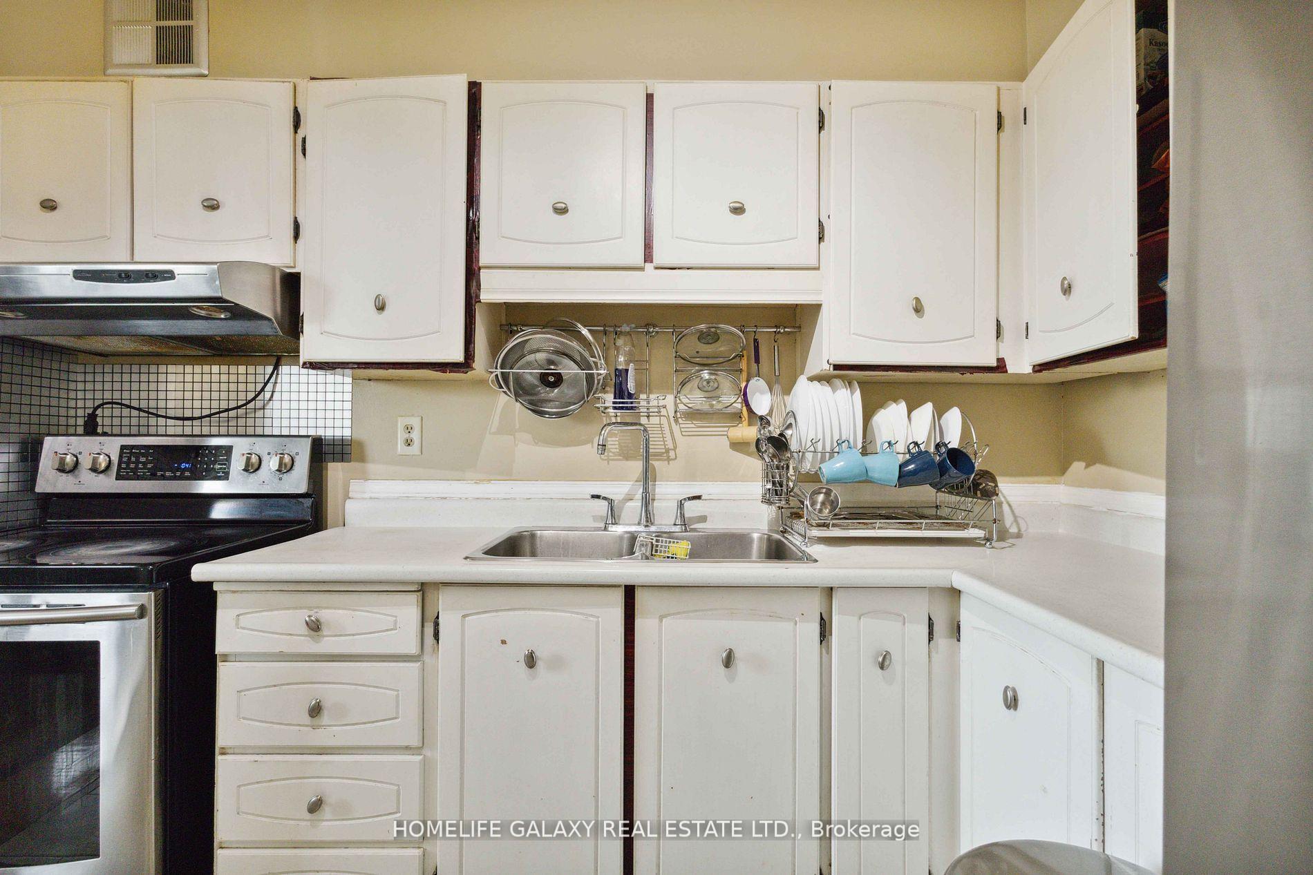 Photo 11 of Unit 616, 20 Edgecliff Golfway, Toronto, Flemingdon Park — HOMEH