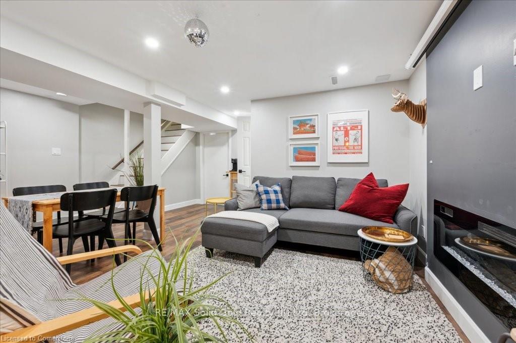 Photo 26 of 104 Kingswood Drive, Kitchener — HOMEH