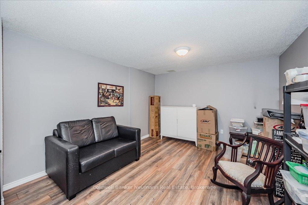 Photo 52 of Unit 4, 920 Edinburgh Road S, Guelph, Kortright West — HOMEH