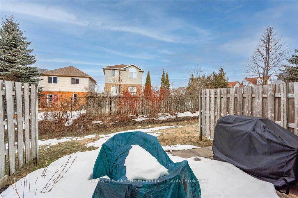 Photo 56 of Unit 4, 920 Edinburgh Road S, Guelph, Kortright West — HOMEH