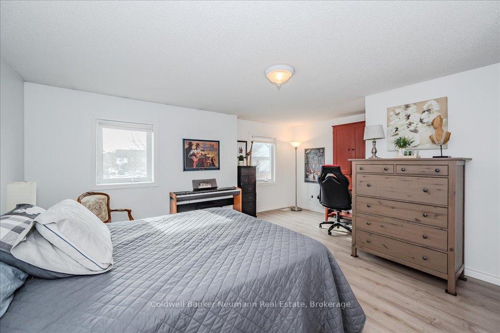 Photo 60 of Unit 4, 920 Edinburgh Road S, Guelph, Kortright West — HOMEH