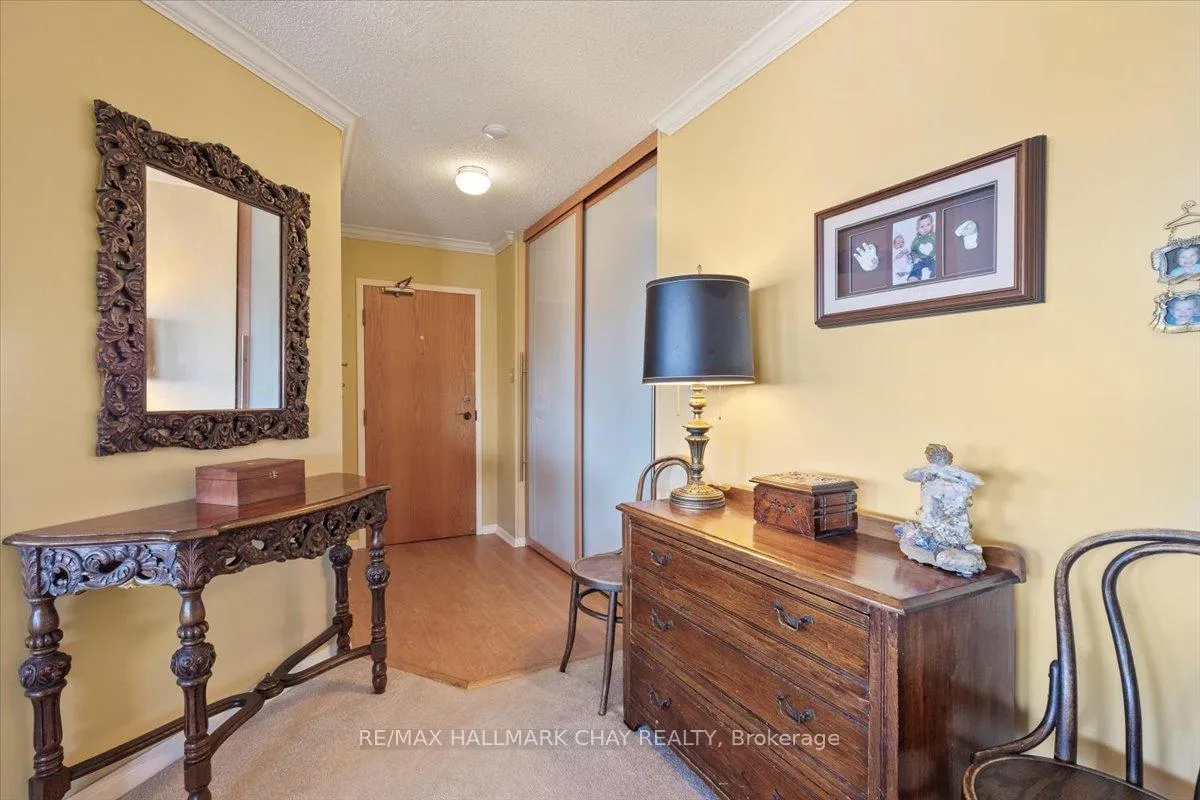 Photo 8 of Unit 403, 65 Ellen Street, Barrie, City Centre — HOMEH