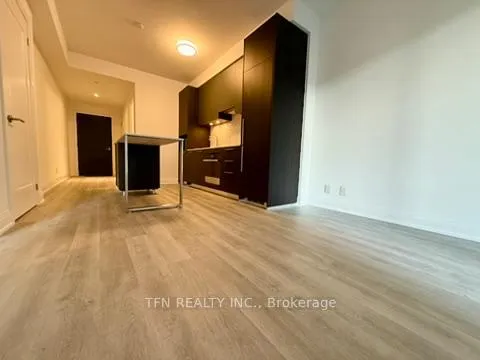 Photo 6 of Unit 1102, 65 Broadway Avenue, Toronto, Mount Pleasant West — HOMEH