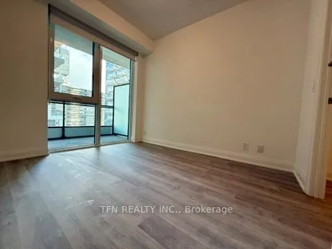 Photo 10 of Unit 1102, 65 Broadway Avenue, Toronto, Mount Pleasant West — HOMEH