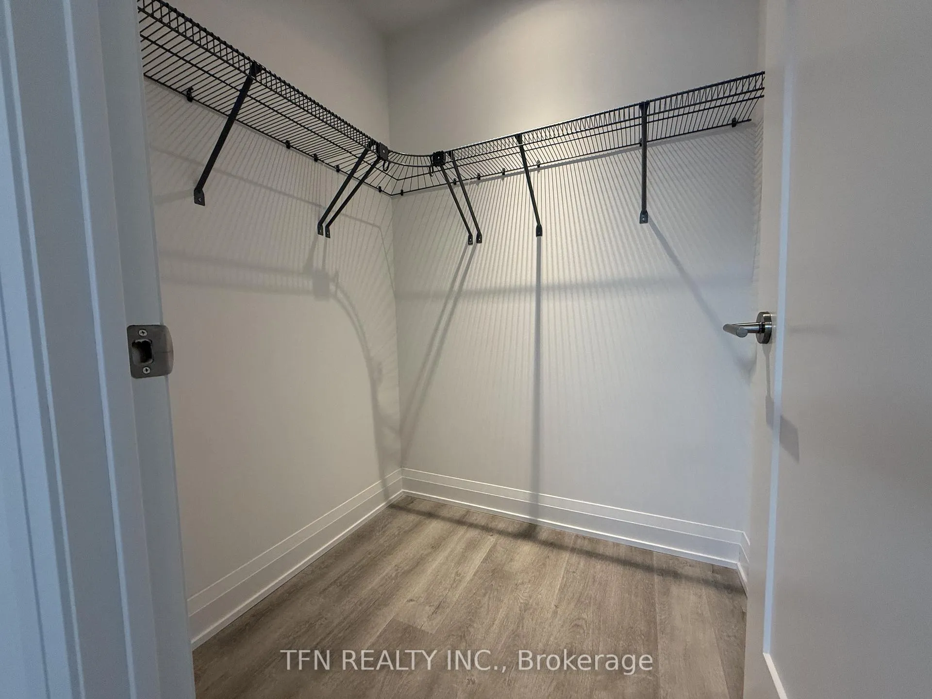 Photo 14 of Unit 1102, 65 Broadway Avenue, Toronto, Mount Pleasant West — HOMEH