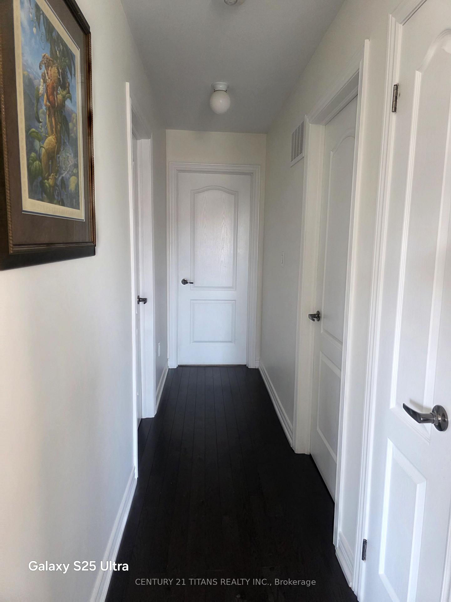 Photo 15 of 6 Tait Crescent, Clarington, Bowmanville — HOMEH