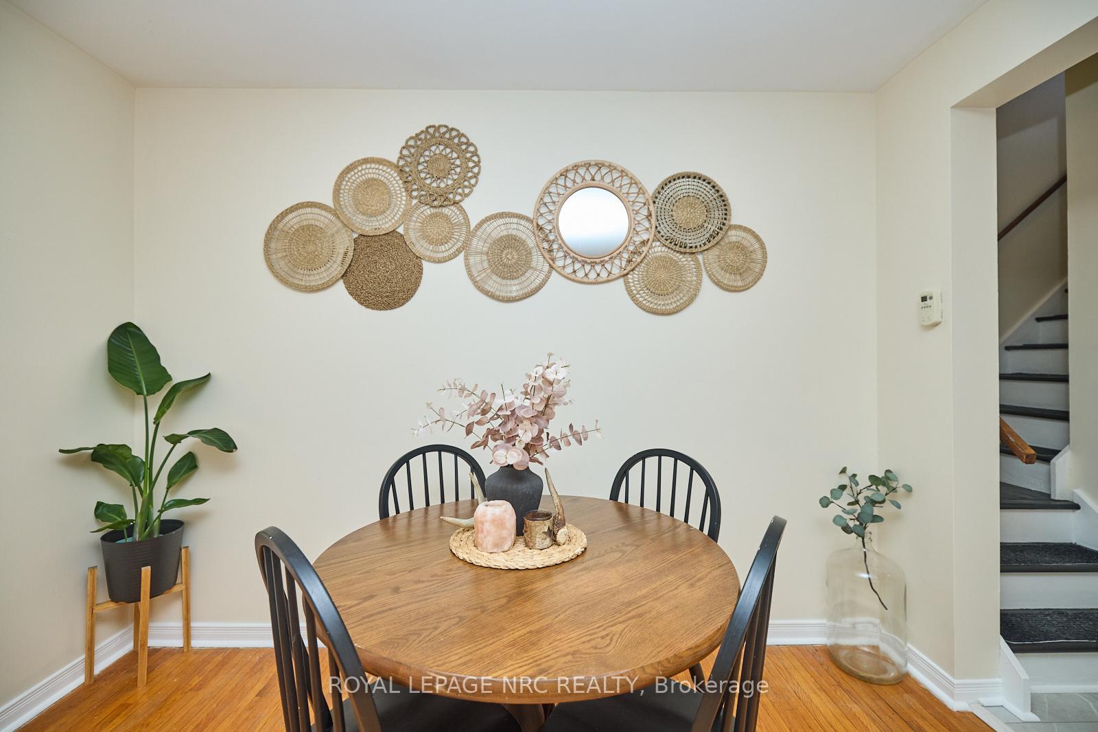 Photo 4 of Unit 24, 151 Parnell Road, St. Catharines, Vine/Linwell — HOMEH