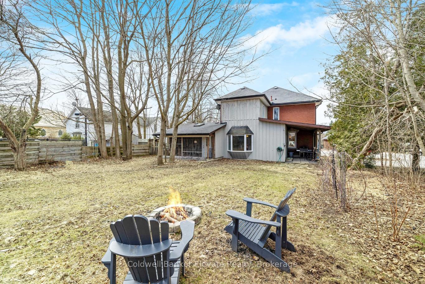 Photo 32 of 87 Trafalgar Road N, Erin, Rural Erin — HOMEH
