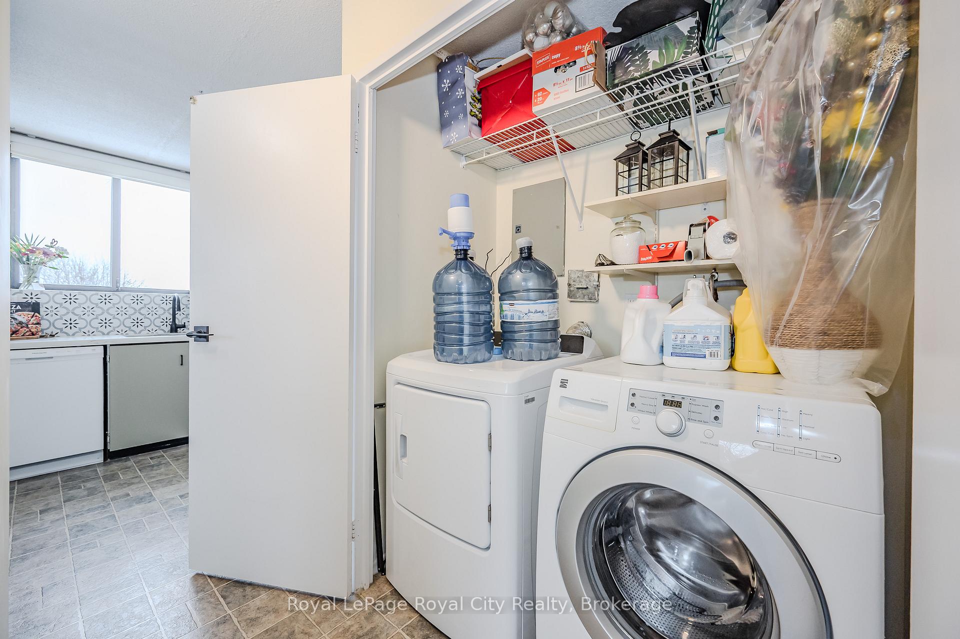 Photo 24 of Unit 402, 89 Westwood Road, Guelph, Willow West/Sugarbush/West Acres — HOMEH