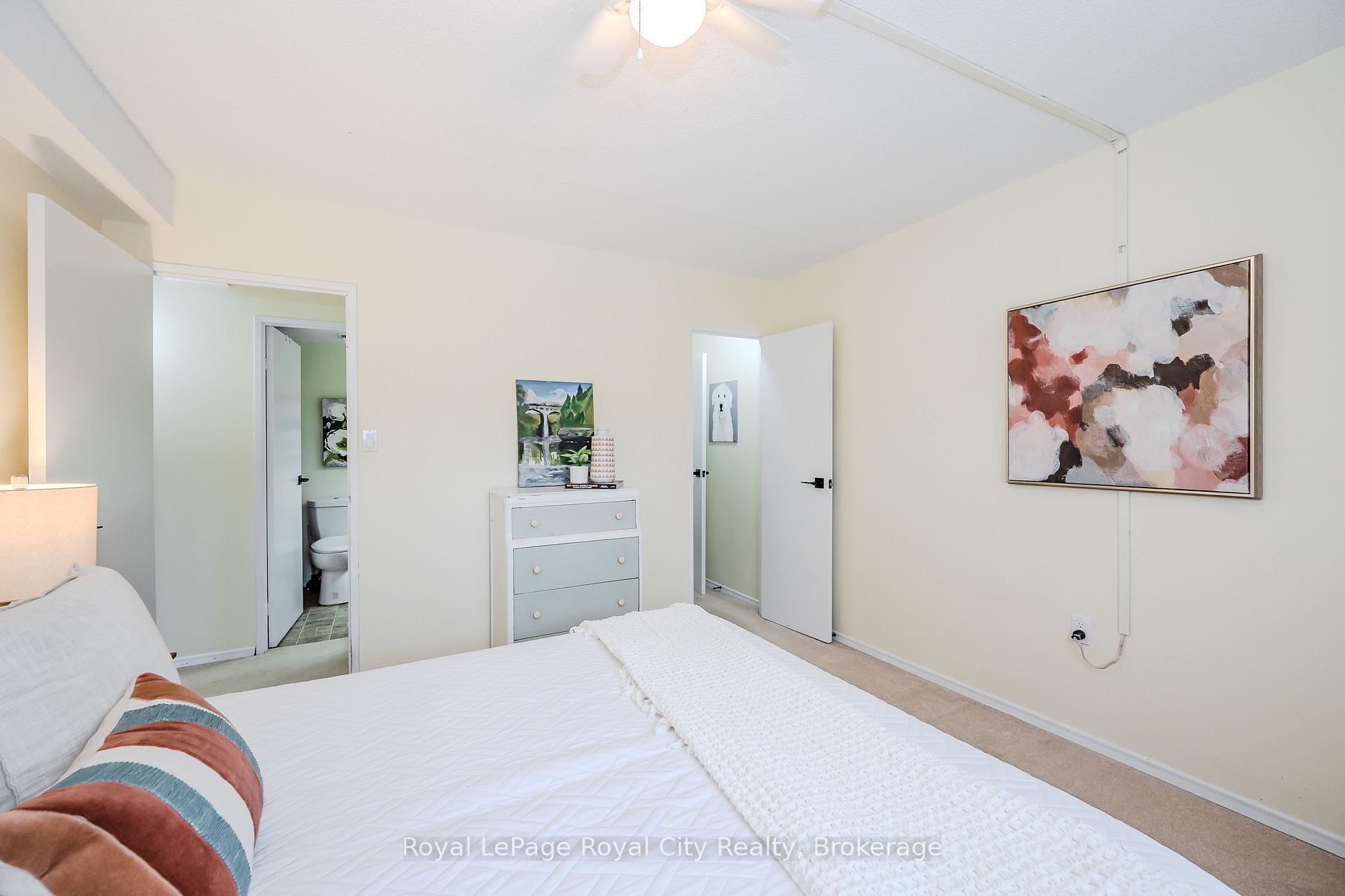Photo 27 of Unit 402, 89 Westwood Road, Guelph, Willow West/Sugarbush/West Acres — HOMEH
