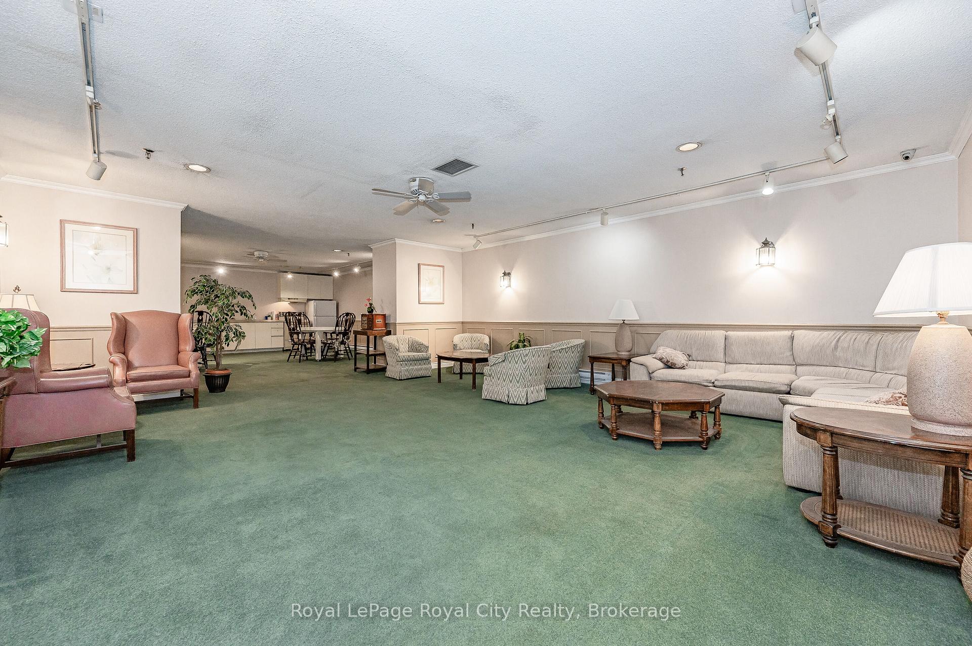 Photo 40 of Unit 402, 89 Westwood Road, Guelph, Willow West/Sugarbush/West Acres — HOMEH