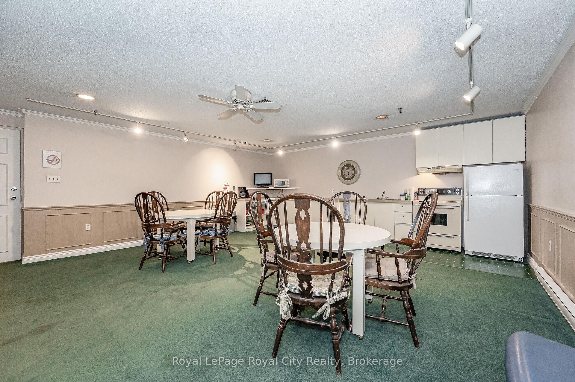 Photo 42 of Unit 402, 89 Westwood Road, Guelph, Willow West/Sugarbush/West Acres — HOMEH