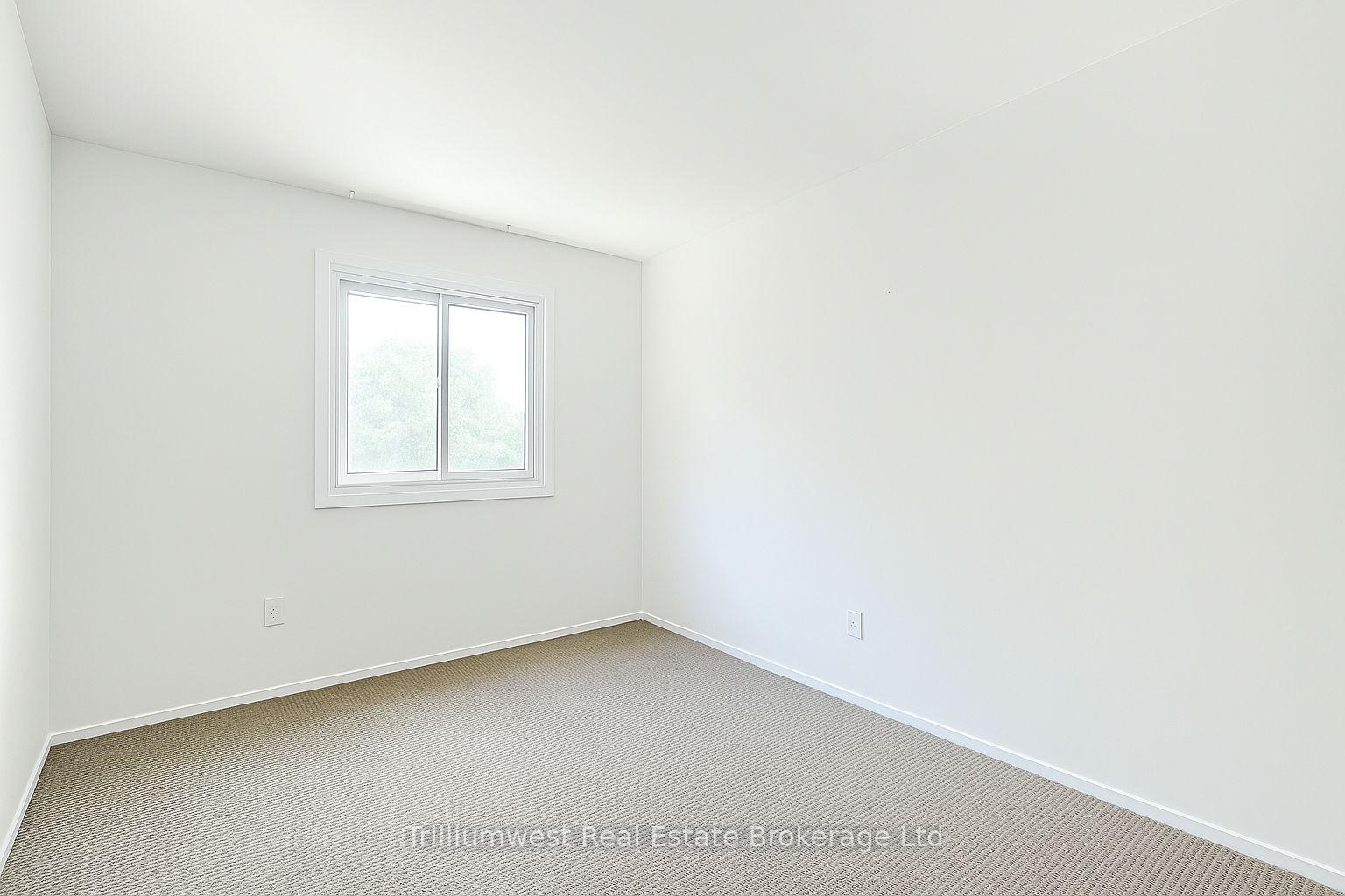 Photo 9 of Unit 21, 90 Ferman Drive, Guelph, Willow West/Sugarbush/West Acres — HOMEH