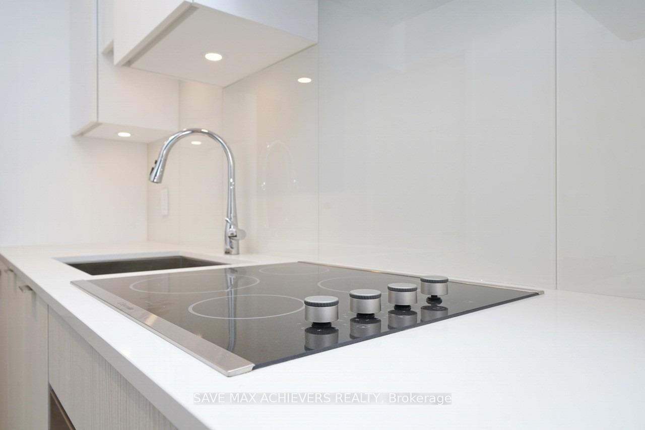 Photo 16 of Unit 3216, 195 Redpath Avenue, Toronto, Mount Pleasant West — HOMEH