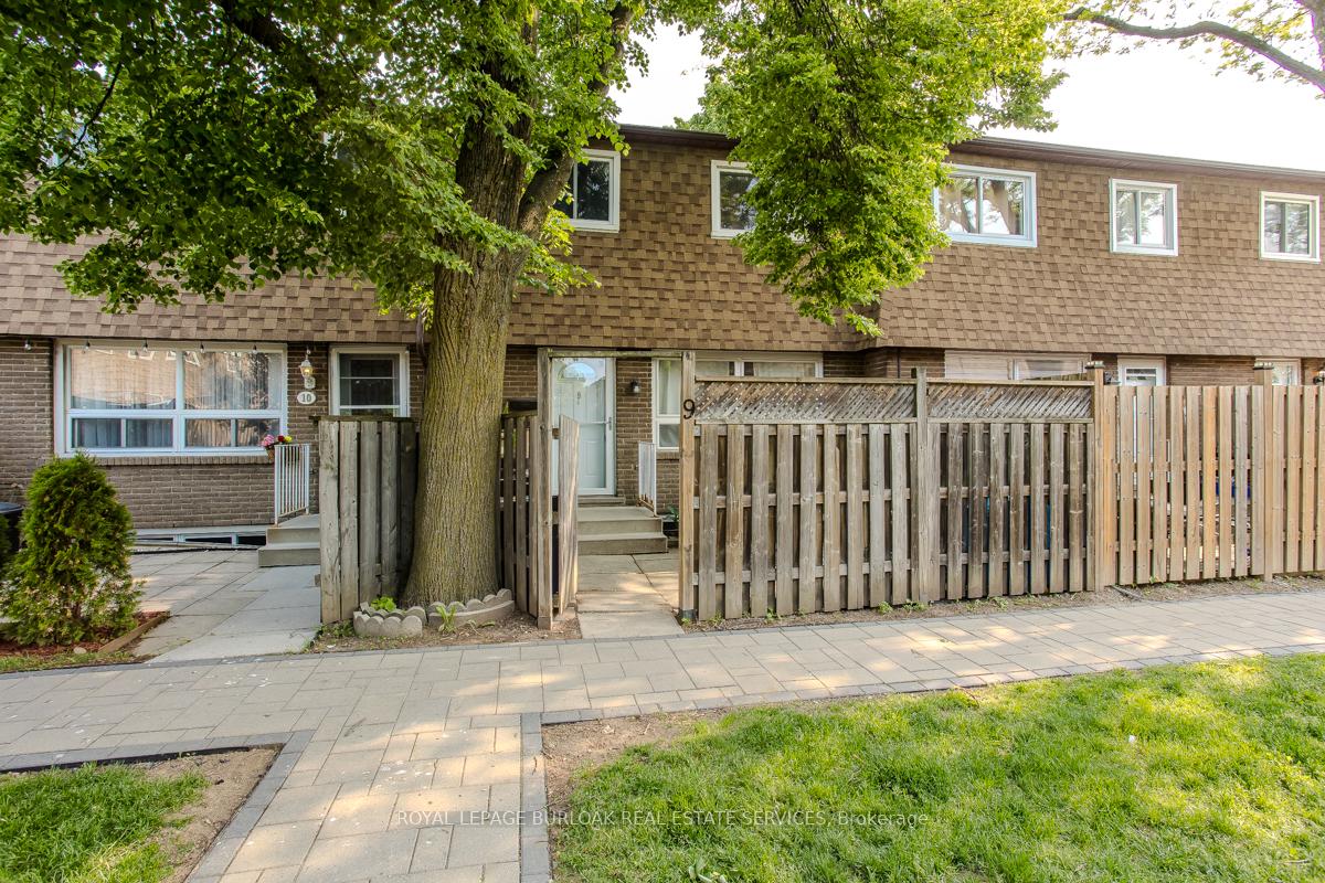 Photo 1 of Unit 9, 165 Limeridge Road W, Hamilton, Rolston — HOMEH
