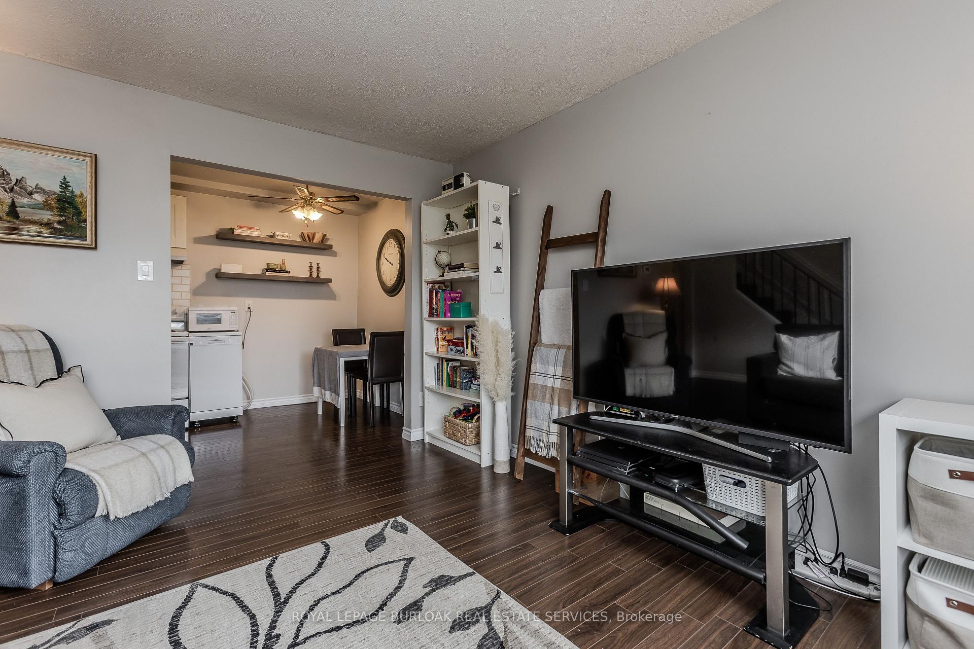 Photo 10 of Unit 9, 165 Limeridge Road W, Hamilton, Rolston — HOMEH