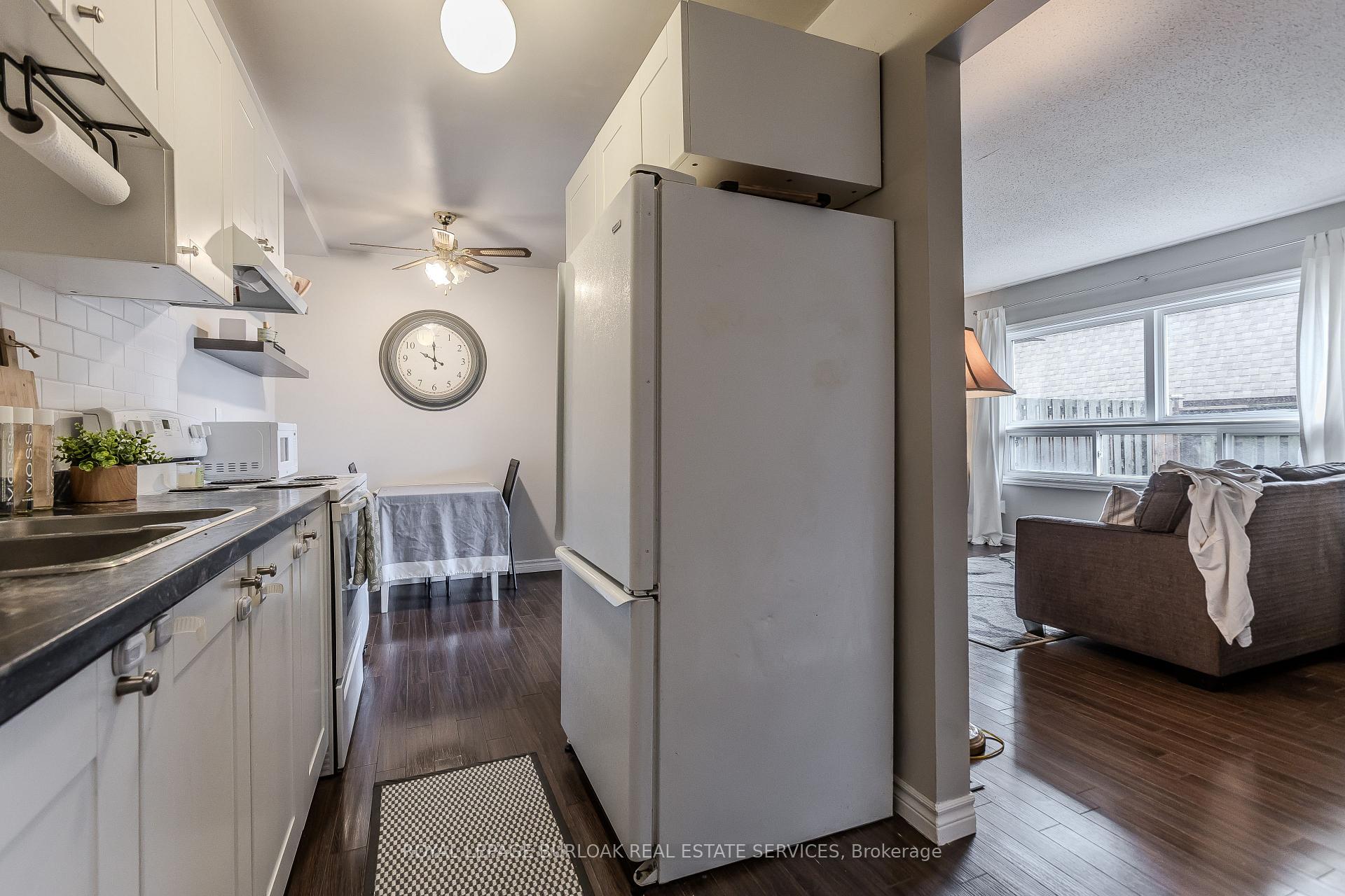 Photo 12 of Unit 9, 165 Limeridge Road W, Hamilton, Rolston — HOMEH