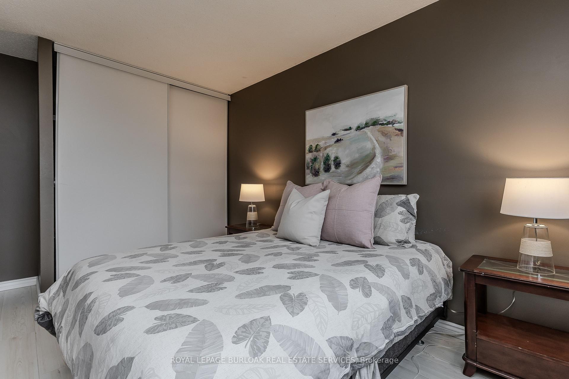 Photo 24 of Unit 9, 165 Limeridge Road W, Hamilton, Rolston — HOMEH