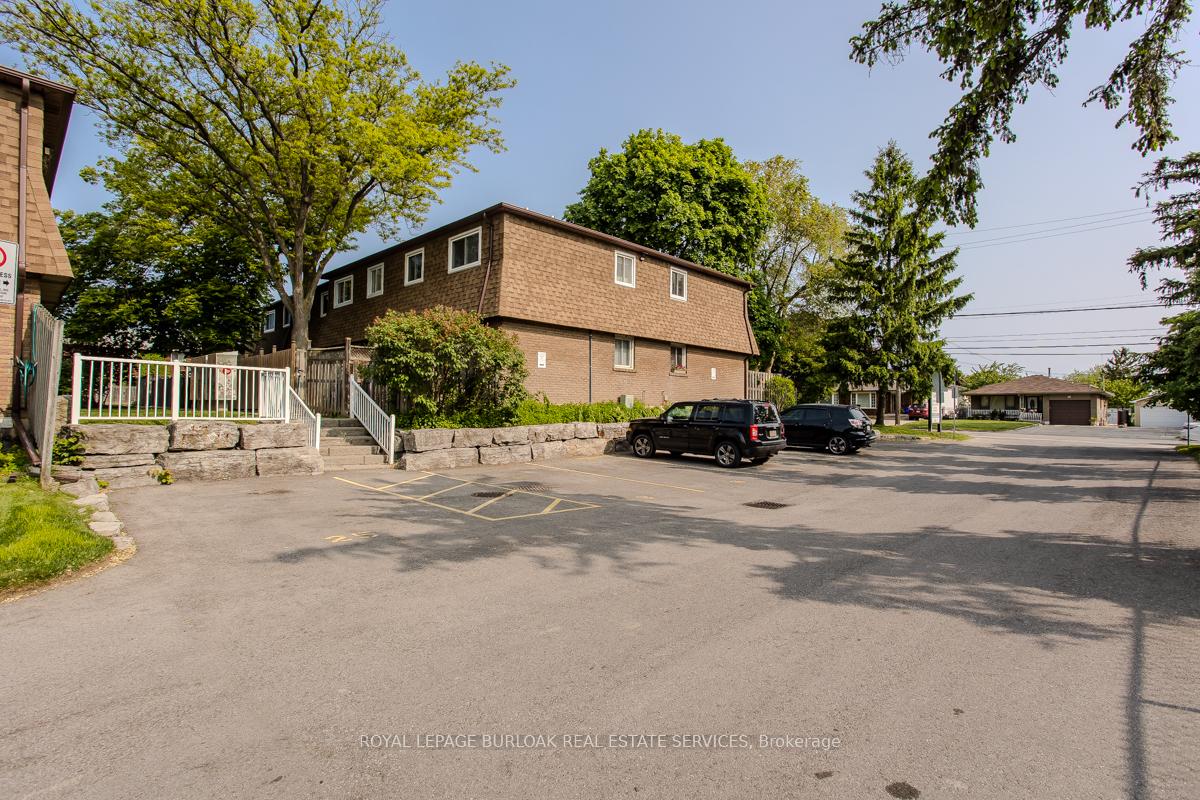 Photo 39 of Unit 9, 165 Limeridge Road W, Hamilton, Rolston — HOMEH