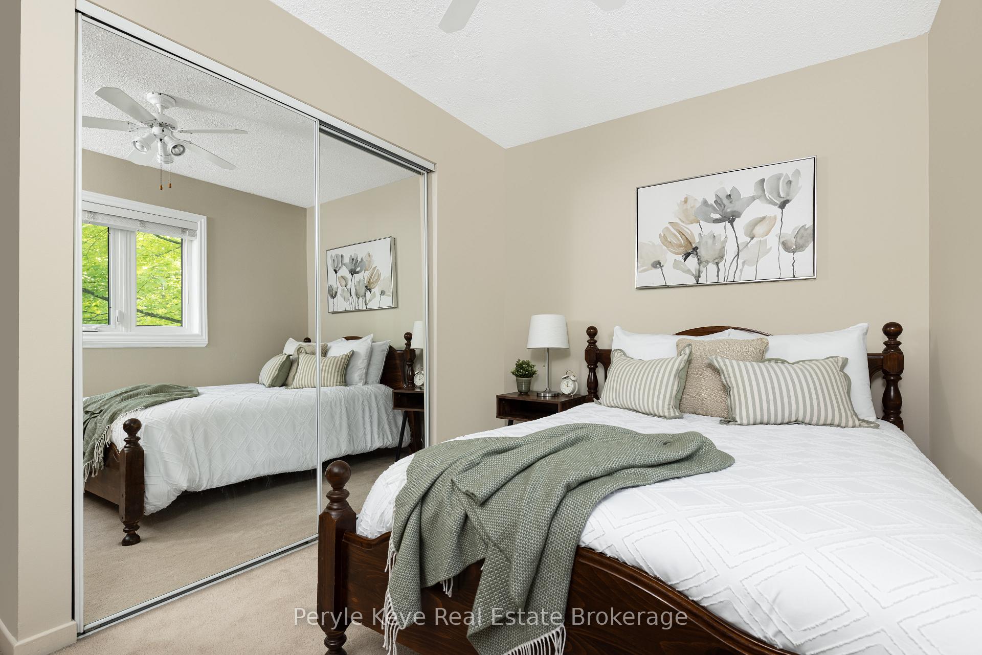 Photo 33 of Unit 2, 63 Southbank Drive, Bracebridge, Macaulay — HOMEH