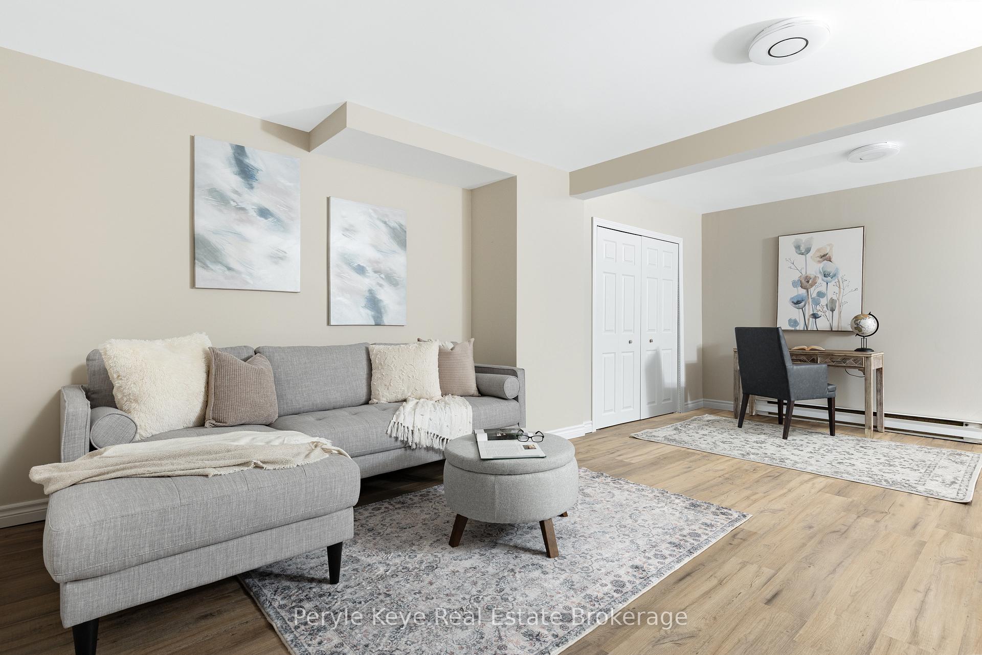 Photo 39 of Unit 2, 63 Southbank Drive, Bracebridge, Macaulay — HOMEH