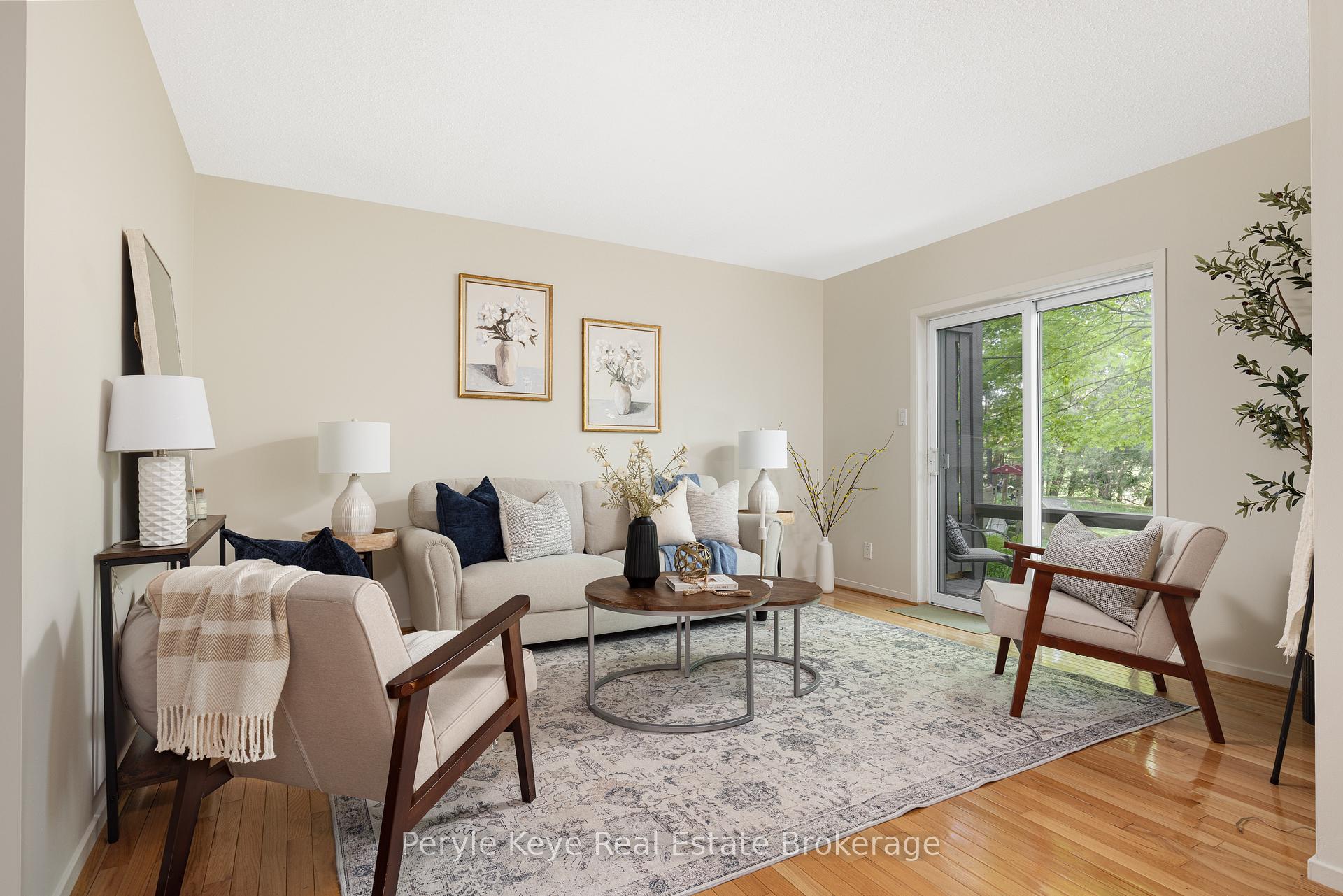 Photo 40 of Unit 2, 63 Southbank Drive, Bracebridge, Macaulay — HOMEH