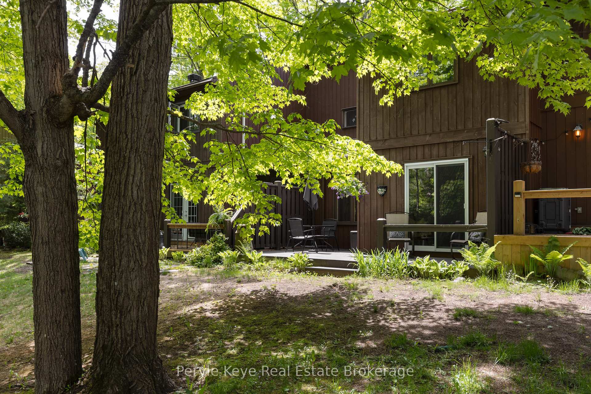 Photo 41 of Unit 2, 63 Southbank Drive, Bracebridge, Macaulay — HOMEH