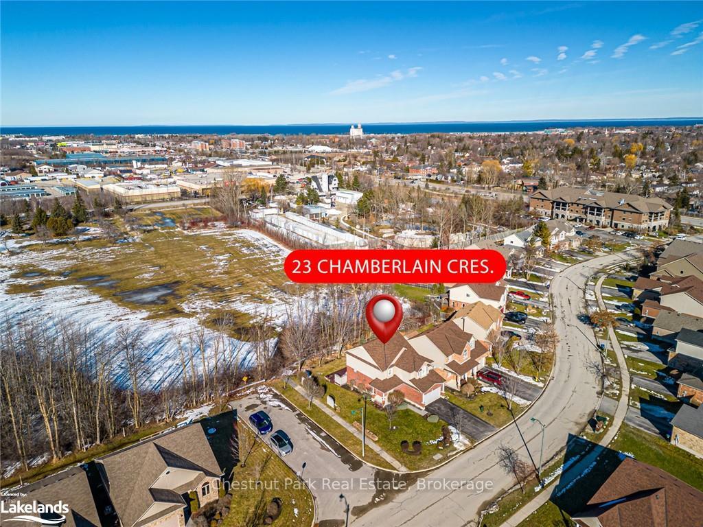Photo 5 of 23 Chamberlain Crescent, Collingwood — HOMEH