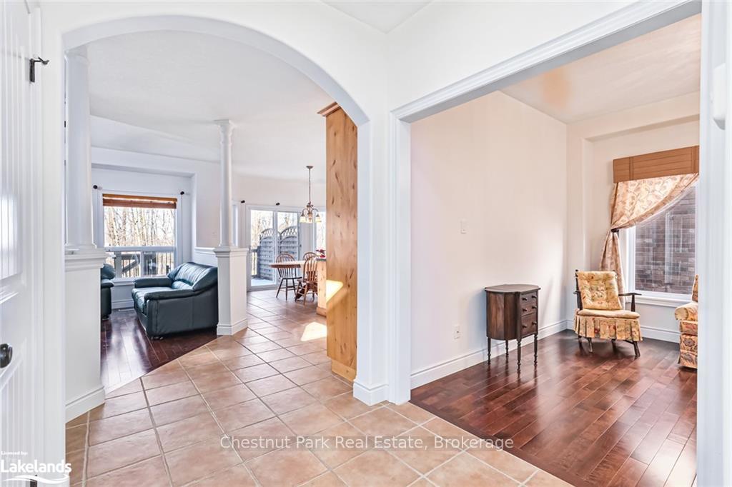 Photo 10 of 23 Chamberlain Crescent, Collingwood — HOMEH
