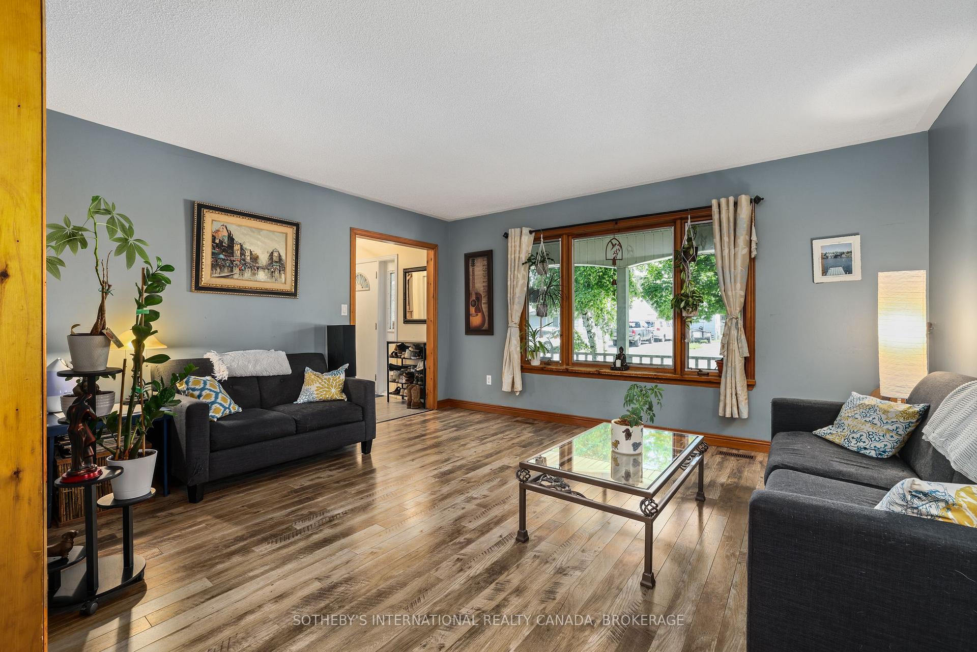 Photo 8 of 480 Second Street, Gananoque — HOMEH