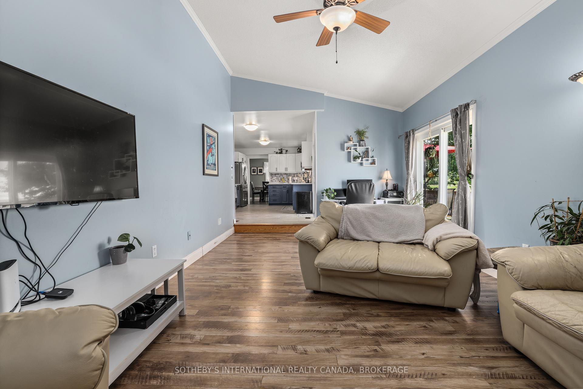 Photo 17 of 480 Second Street, Gananoque — HOMEH