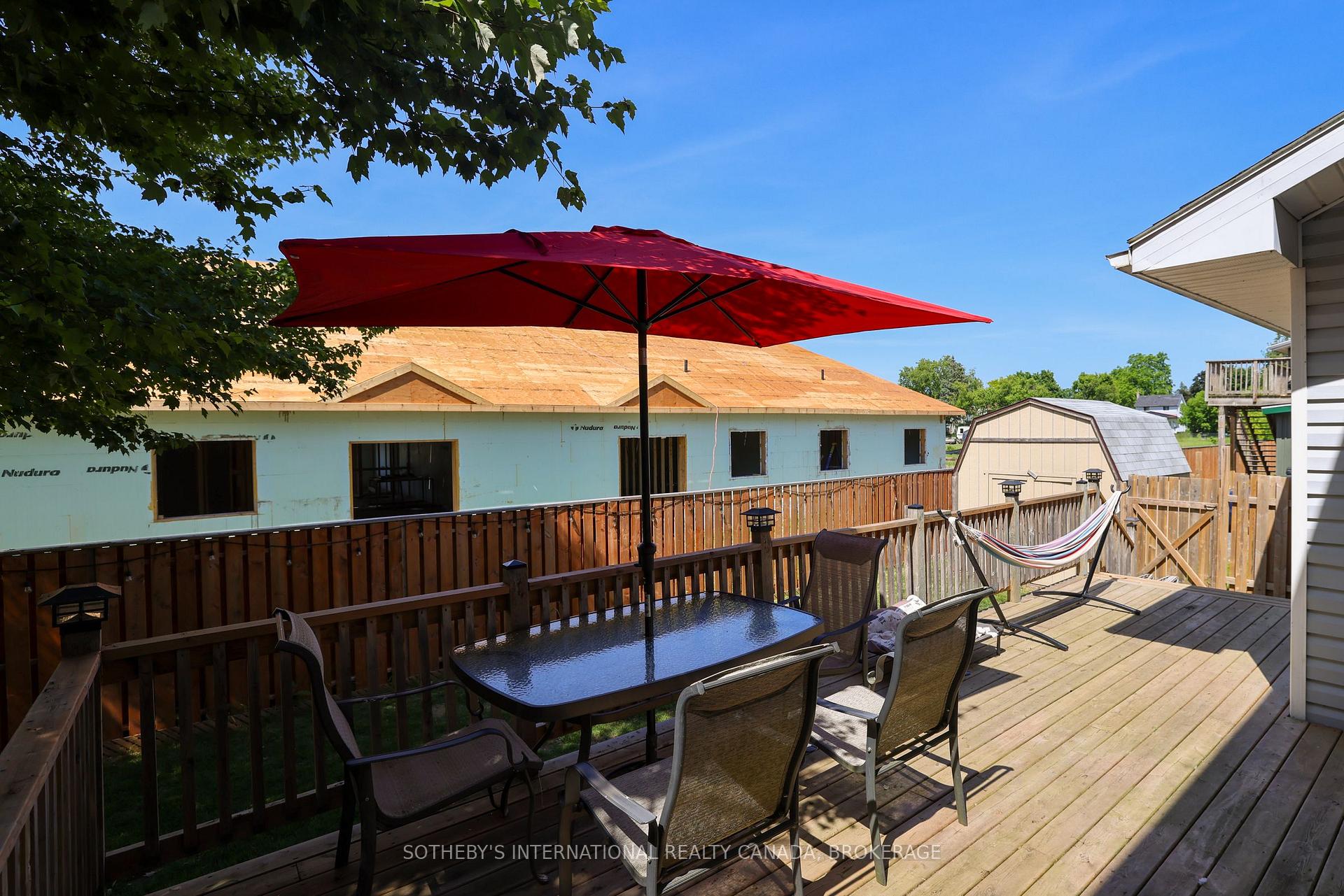 Photo 44 of 480 Second Street, Gananoque — HOMEH