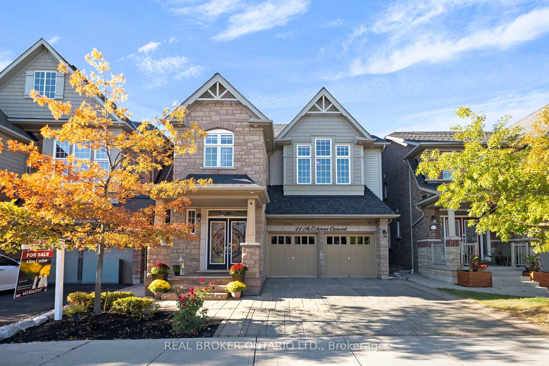 Photo 1 of 11 McEchearn Crescent, Caledon, Rural Caledon — HOMEH