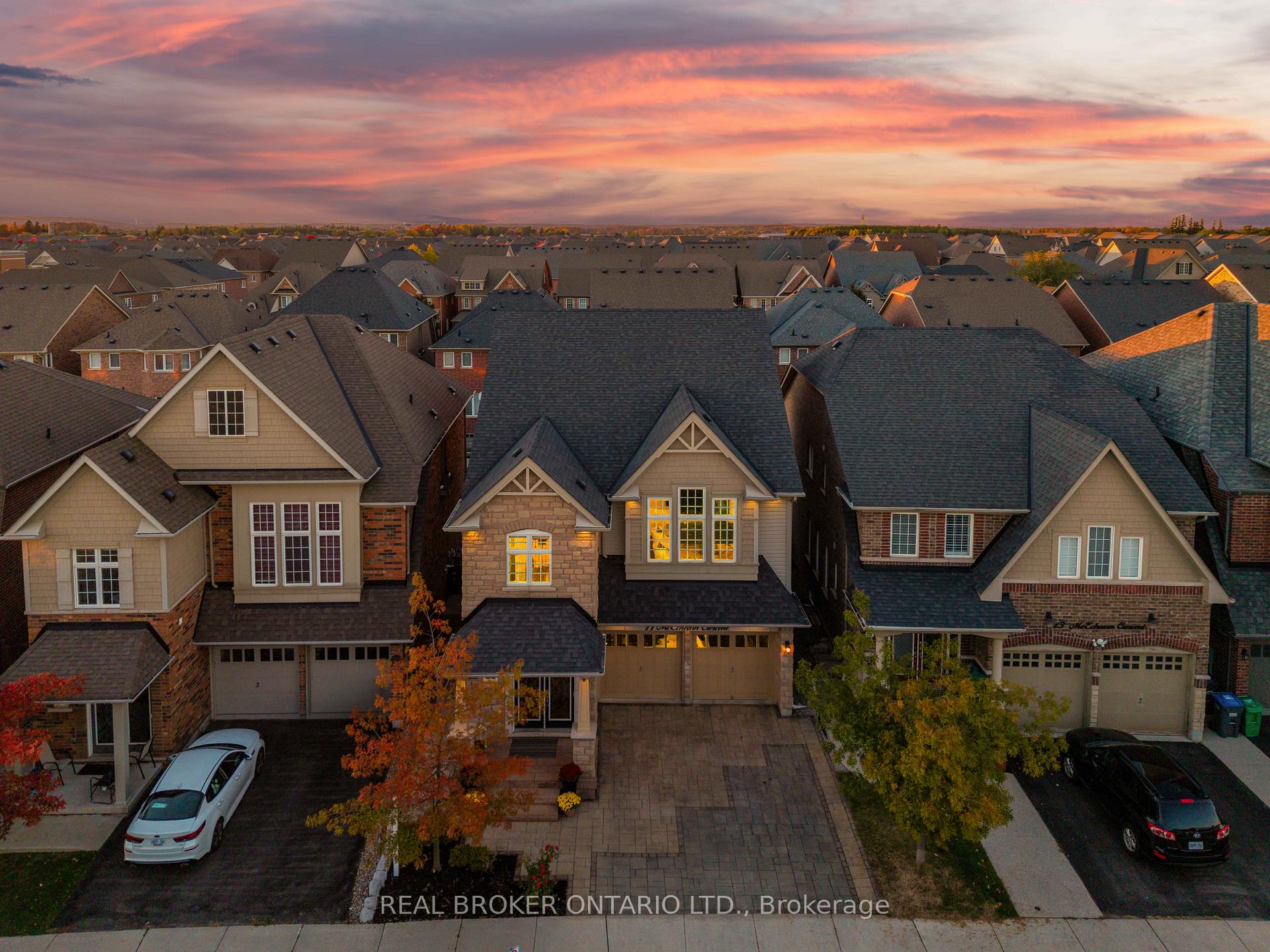 Photo 3 of 11 McEchearn Crescent, Caledon, Rural Caledon — HOMEH