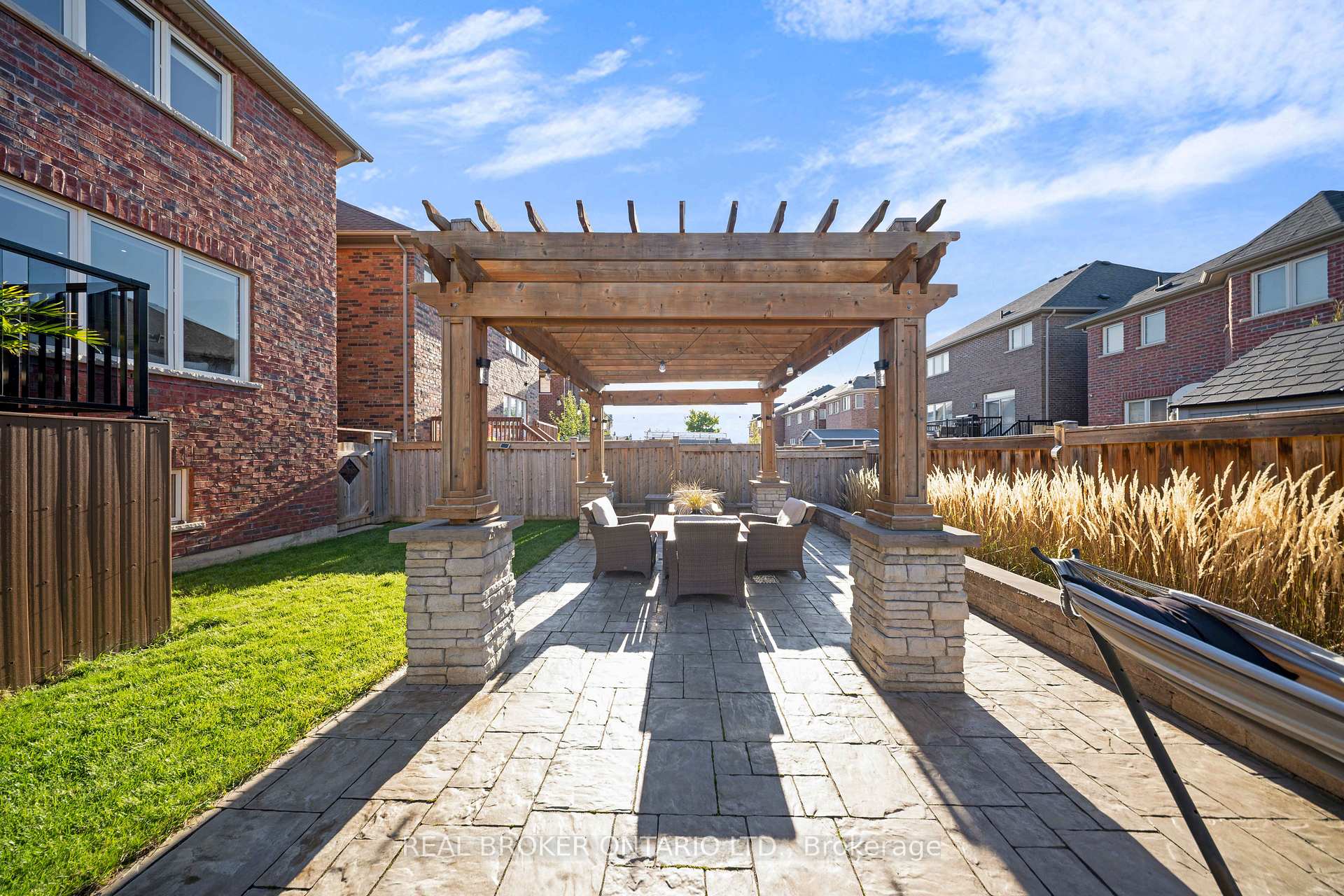 Photo 37 of 11 McEchearn Crescent, Caledon, Rural Caledon — HOMEH