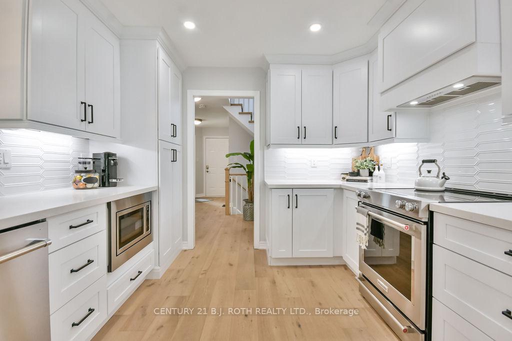 Photo 11 of 78 Gore Drive, Barrie, Ardagh — HOMEH