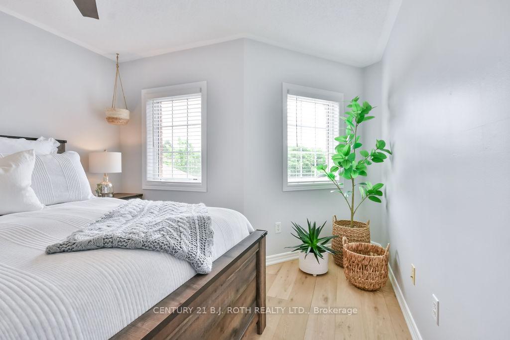 Photo 25 of 78 Gore Drive, Barrie, Ardagh — HOMEH