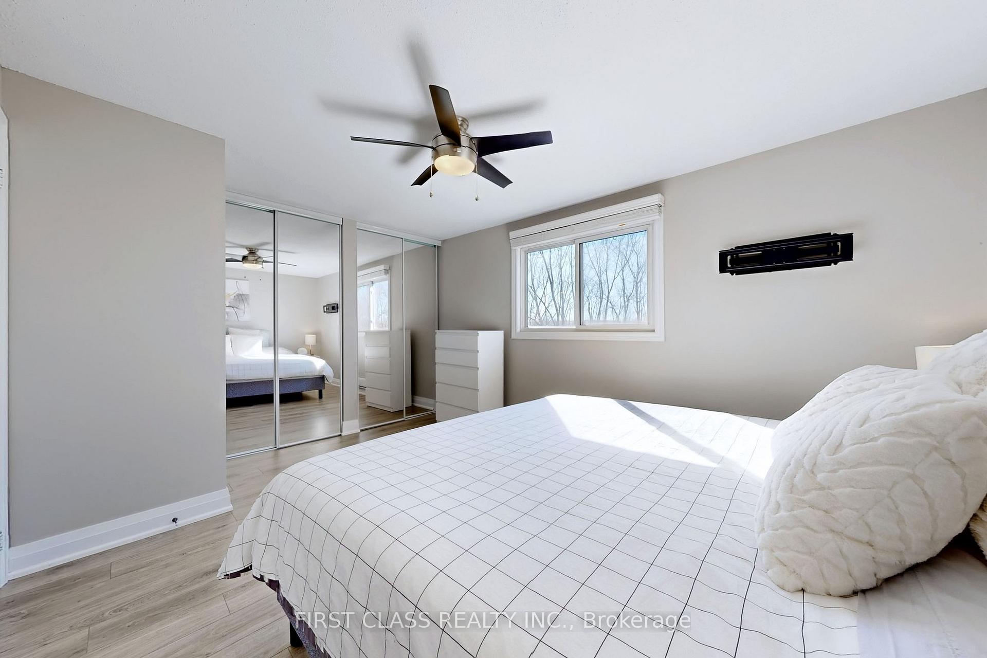 Photo 40 of Unit 49, 40 Imperial Road N, Guelph, Willow West/Sugarbush/West Acres — HOMEH