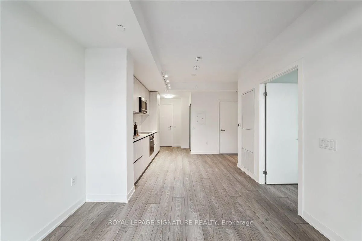 Photo 21 of Unit 1313, 120 Broadway Avenue, Toronto, Mount Pleasant West — HOMEH
