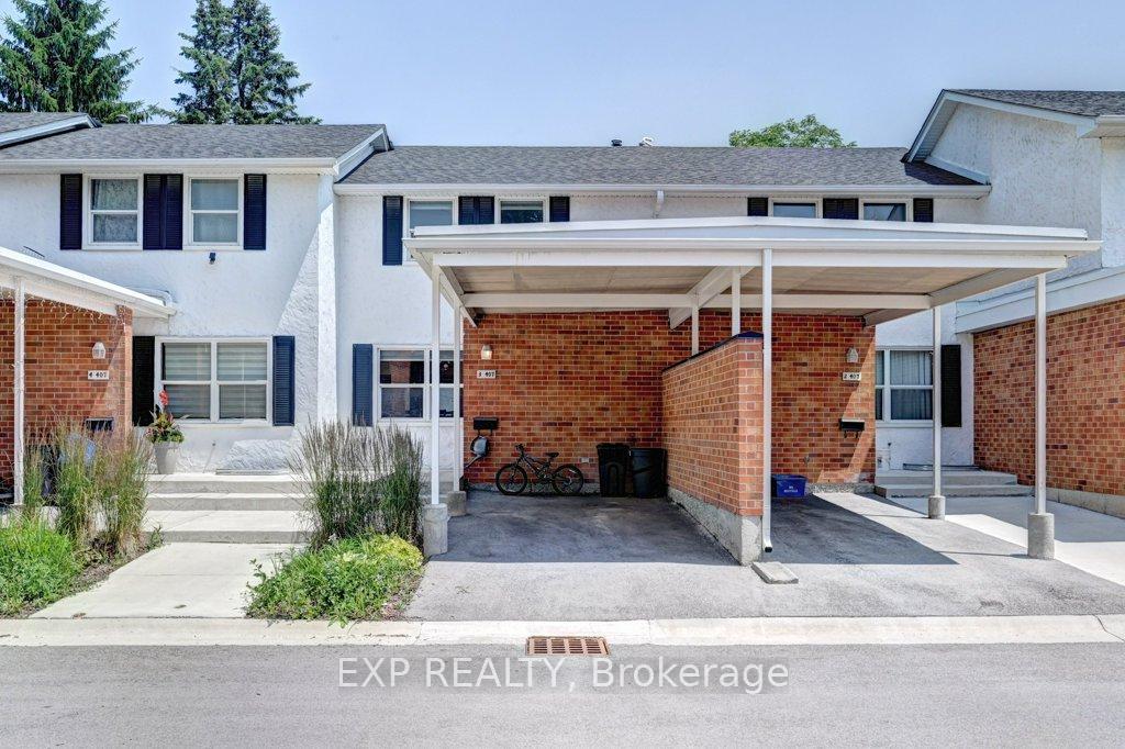 Front of Unit 3, 407 Keats Way