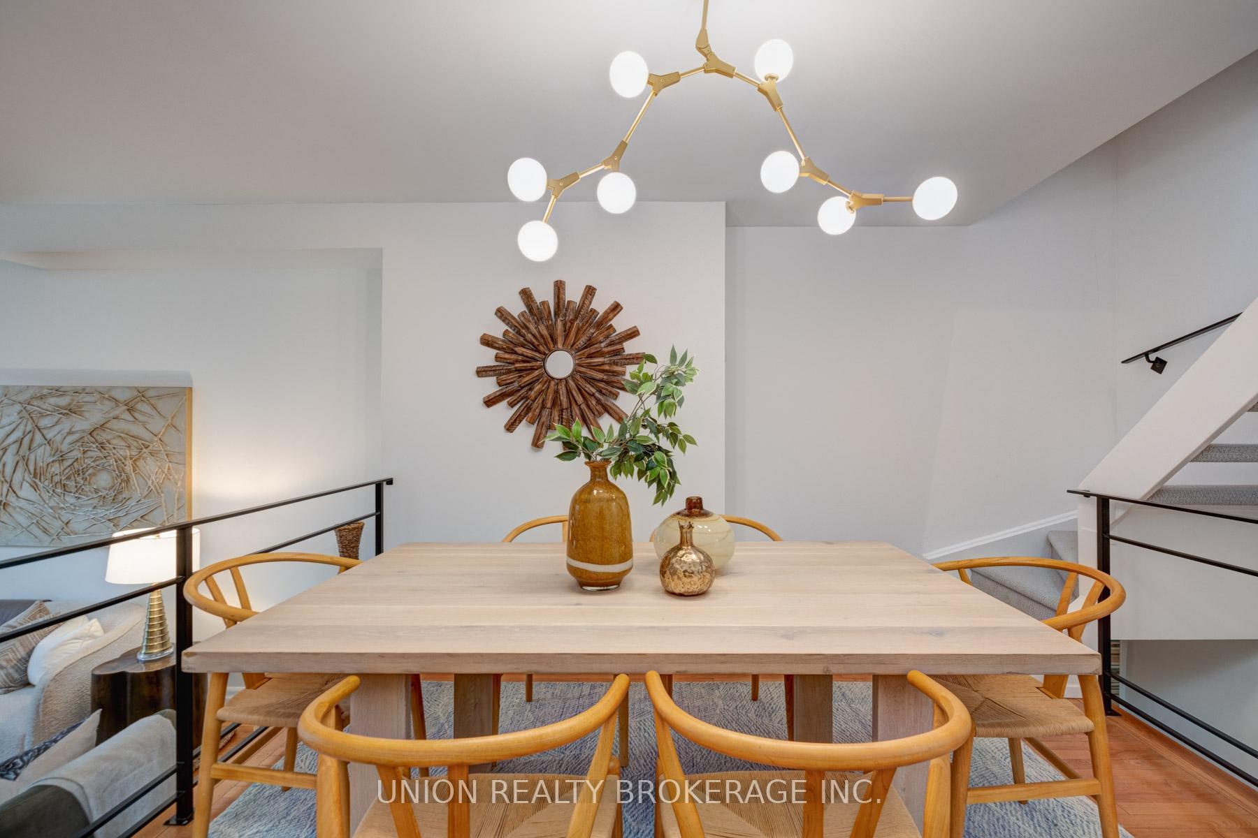 Photo 4 of Unit 9, 90 Kippendavie Avenue, Toronto, The Beaches — HOMEH