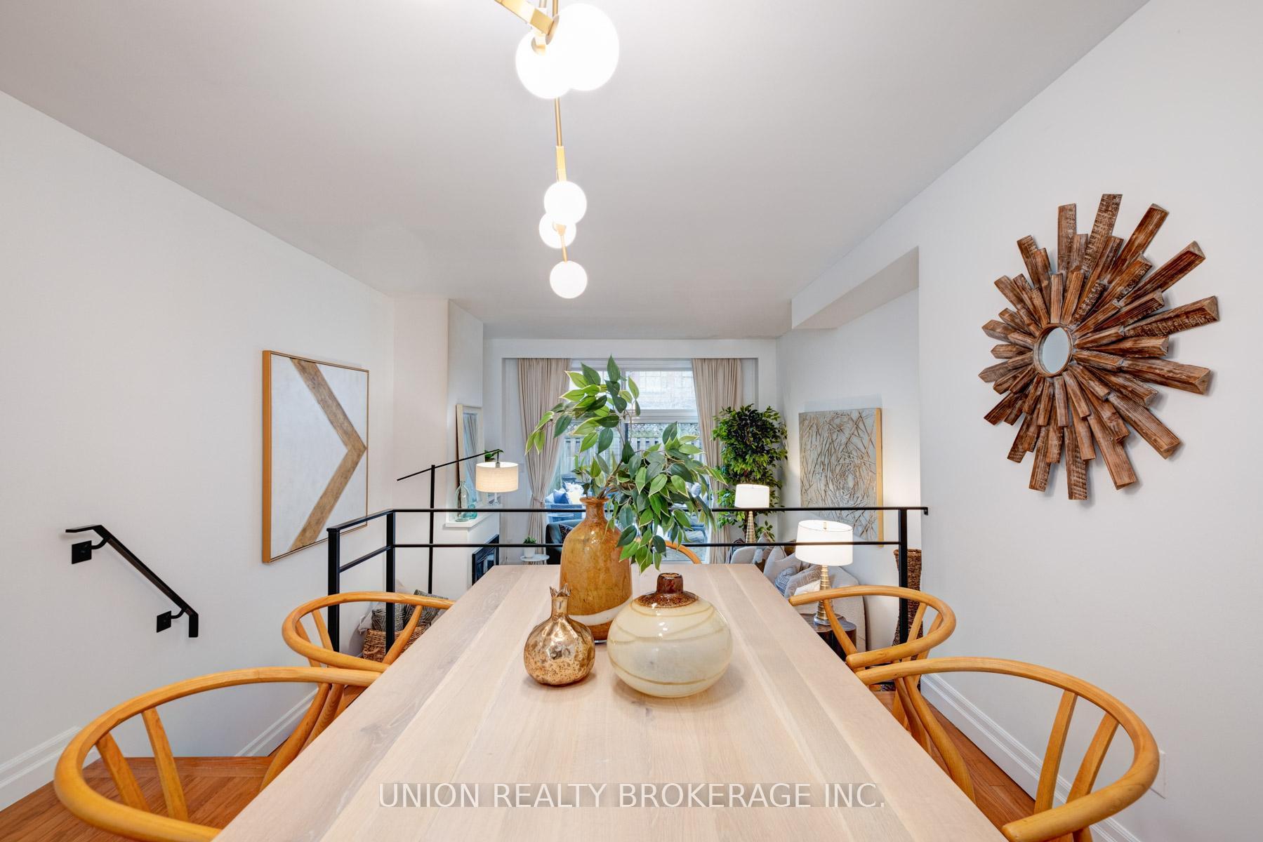 Photo 6 of Unit 9, 90 Kippendavie Avenue, Toronto, The Beaches — HOMEH