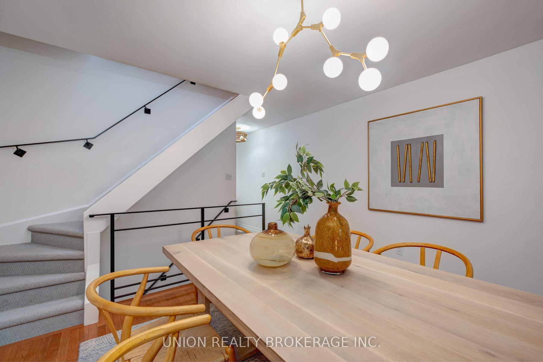 Photo 7 of Unit 9, 90 Kippendavie Avenue, Toronto, The Beaches — HOMEH