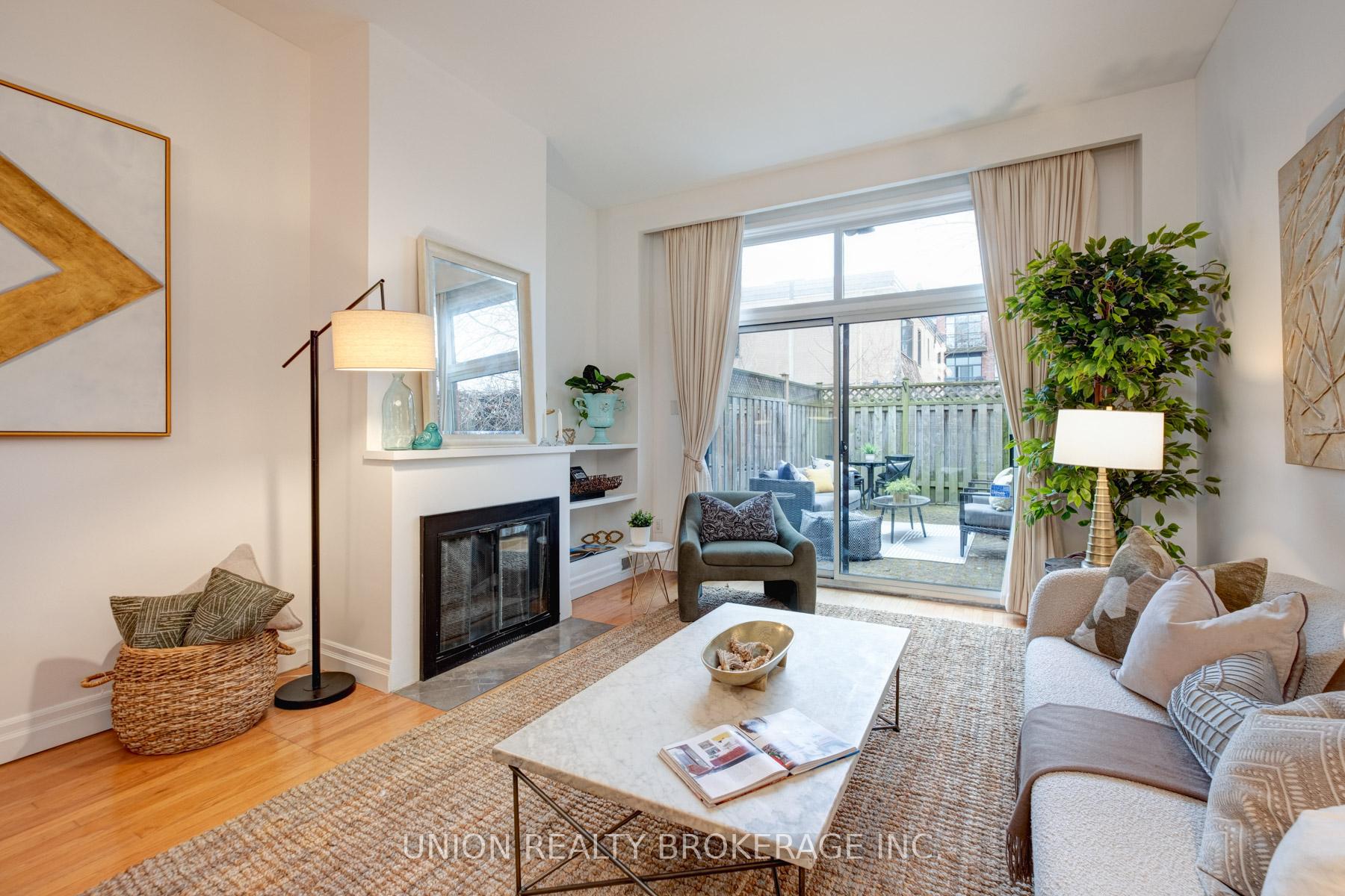 Photo 10 of Unit 9, 90 Kippendavie Avenue, Toronto, The Beaches — HOMEH