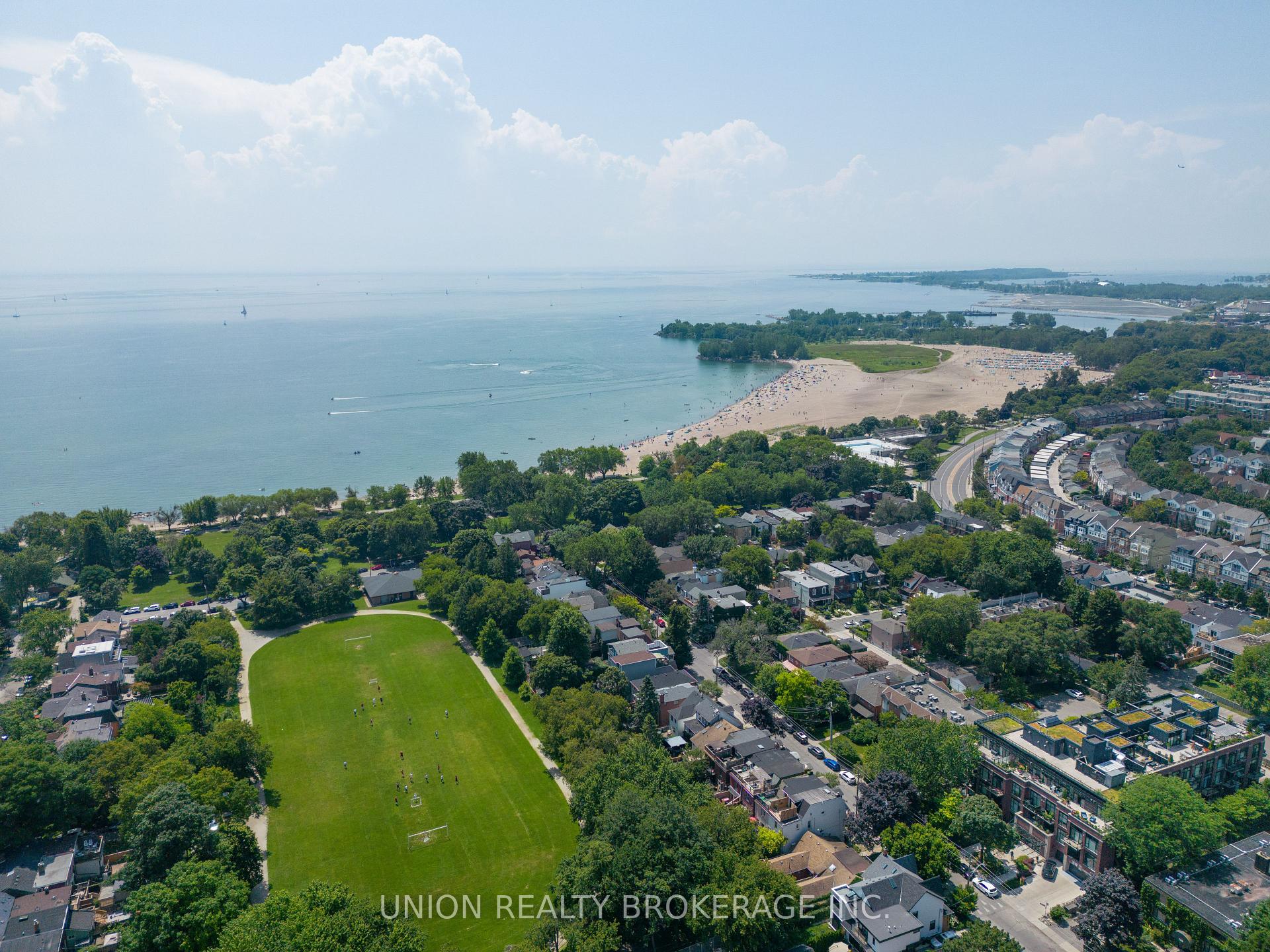 Photo 26 of Unit 9, 90 Kippendavie Avenue, Toronto, The Beaches — HOMEH