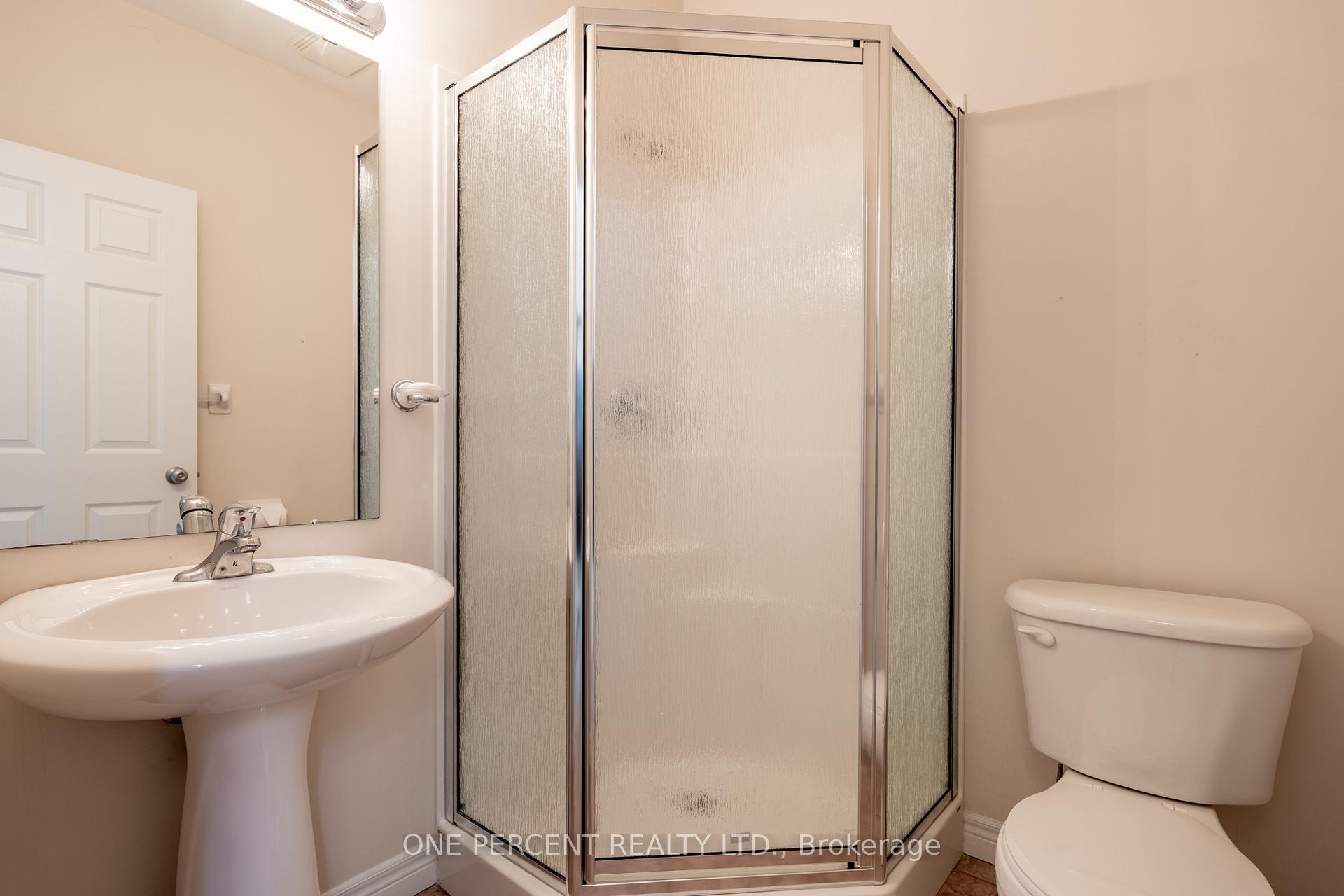 Photo 14 of 104 Oakhampton Trail, Hamilton, Twenty Place — HOMEH